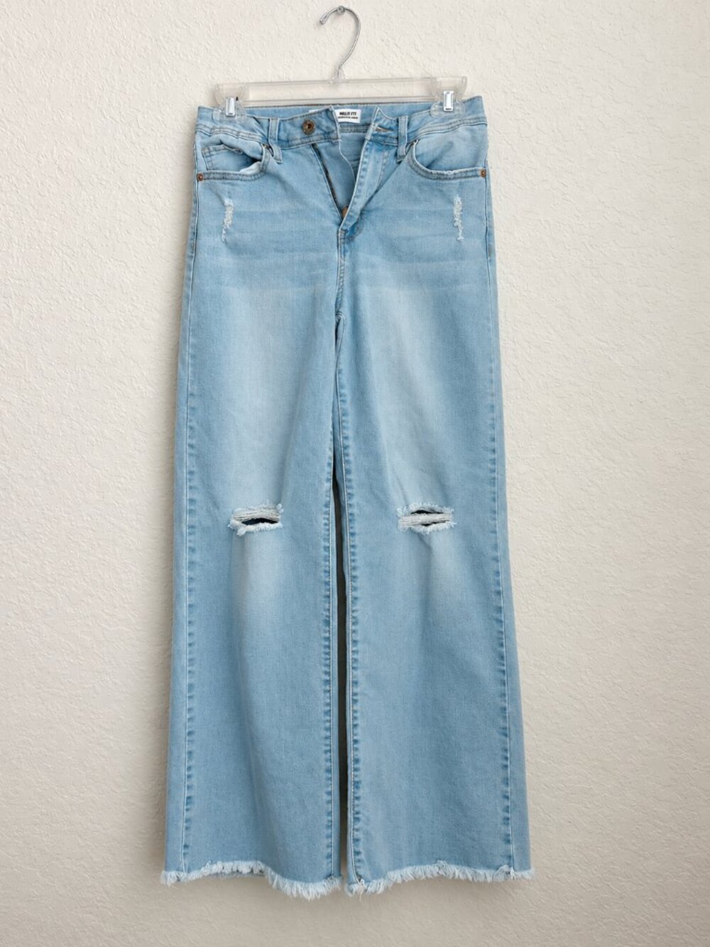 YMI Girls Size 12 Millie Fit Light Wash Wide Leg Jeans Distressed.  (G)